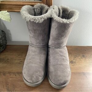UGG Women's Taupe Shearling Boots